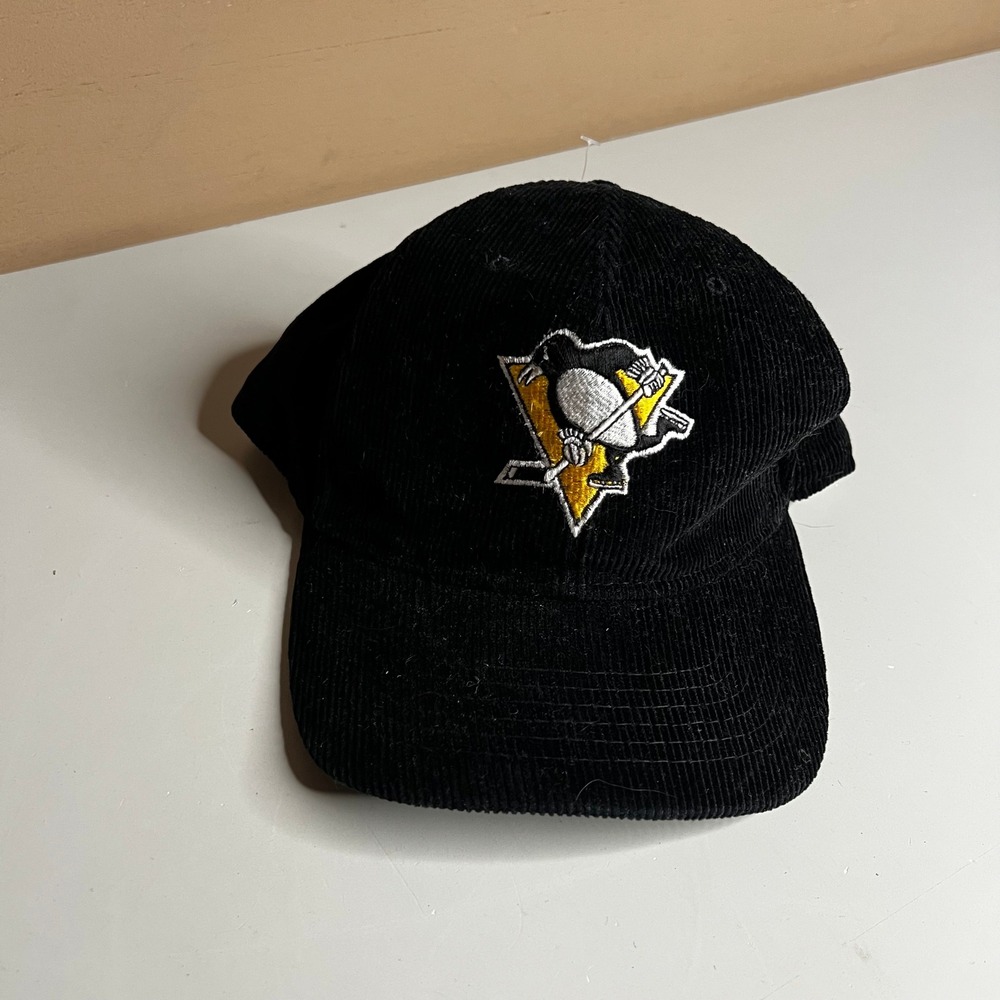 Vintage‎ Pittsburgh Penguins Snapback Hat Black Corduroy NHL The Classic Cap